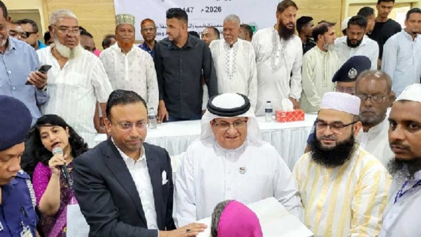 Read more about the article বাসিয়া নদী অবৈধ দখলমুক্ত করা হবে: প্রধানমন্ত্রীর উপদেষ্টা