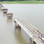 যাদুকাটা সেতুর ৫ গার্ডার নদীতে ধস