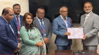 মন্ত্রী আরিফুল হক চৌধুরীর উদ্যোগ মরিশাসে পুনরায় চালু হতে যাচ্ছে শ্রমবাজার