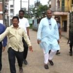 কচুরিপানা-আবর্জনা মুক্ত হচ্ছে খোজারখলা পুকুর, সিসিক প্রশাসকের সরজমিন পরিদর্শন