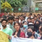 শাবিপ্রবির অধিভুক্তির দাবিতে সিলেট ইঞ্জিনিয়ারিং কলেজ শিক্ষার্থীদের বিক্ষোভ